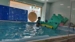 -鱼乐贝贝婴幼儿水育馆(高桥红坊店)