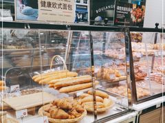 面包甜点陈列柜-巴黎贝甜(熙悦汇店)