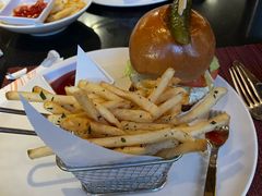 -WOLFGANG PUCK KITCHEN & BAR(迪士尼小镇店)