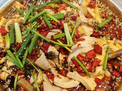 -乡土特色.冷锅鱼.牦牛肉汤锅