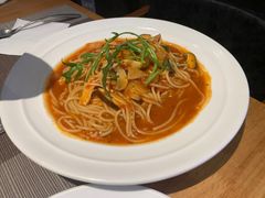 罗勒番茄菌菇意大利面-新贝乐意大利餐厅(苏州中心店)