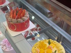 -花花卷卷·鲜食蛋糕(静安久光百货店)