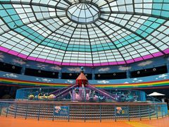 -蓝精灵乐园·世茂精灵之城主题乐园