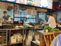 -拐枣巷小串串(财大店)
