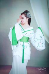点击看大图 有点儿小胖哦-红颜印画古风汉服艺术摄影