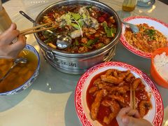 -牟记江湖重庆地标特色菜鱼蛋海鲜羊蝎子(巴南区黑金冠十多年好店)