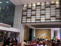-飨食汇全日制餐厅·昆山皇冠假日酒店(九方店)
