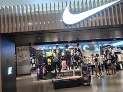 -NIKE品牌体验店(金源新燕莎店)