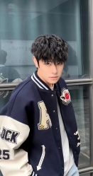 -一家只做男发烫染的店