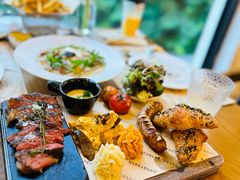 -Mark&Mars Restaurant