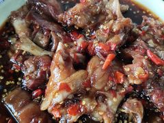 中辣辛辣猪蹄-贤花饭店(城阳店)