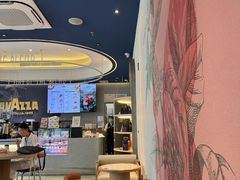 -LAVAZZA拉瓦萨咖啡(中航城君尚购物中心店)