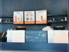 -星巴克(七宝领展广场1F店)