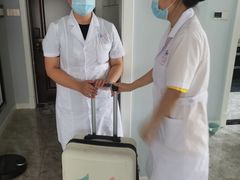 -萧乐母婴·住家月嫂·育婴师