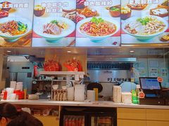 -小杨生煎(浦江欢乐颂店)