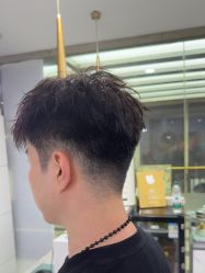 -镁连社·美联社