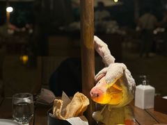 -三亚艾迪逊酒店·海滩烧烤 BARBACOA·现场乐队·浪漫晚餐·烧烤海鲜