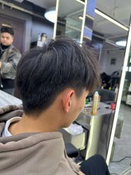 -藤野造型烫发染发