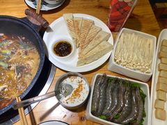 -小小河边鱼(天润城店)