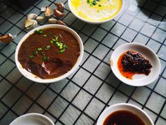 -守鑫水馅包子铺