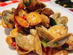 -琼大师东方烤乳猪(亚特兰蒂斯店)