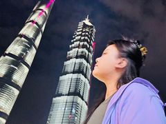 -陆家嘴空中步行连廊