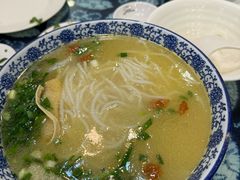 -桥香园云南过桥米线(金马碧鸡店)