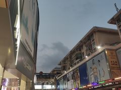 -解放路步行街