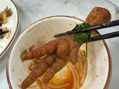 -在巷子里的烤肉店·螺蛳粉烤鱼·牛蛙(和美城店)