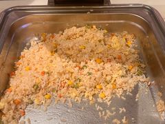 -黄浦江游览十六铺3号码头网红自助餐