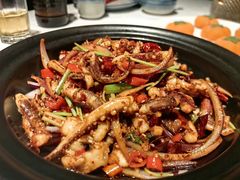 -八府香鸭·啫啫煲(华山路店)