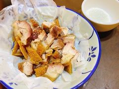 脆口烧肉-园林美食城·本土农家菜(杨和镇店)