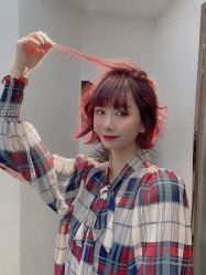 -BULB STUDIO 巴柏明星发型工作室