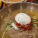 大连 西安路 任昌丁街头猪脚