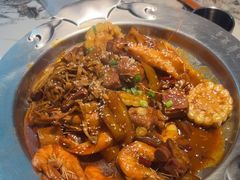 -徐记小怪兽肉蟹煲(中央大街店)