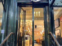 -樾餐厅泰式海鲜火锅(民歌湖店)