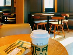 大堂-星巴克(红房子店)