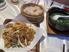 -山顶沙河粉-粤菜馆(凯旋店)