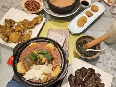 -莲餐厅·湖北菜·潜江小龙虾店(愚园路店)