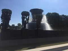 -维格兰雕塑公园