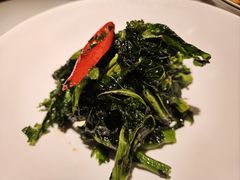 -滩外滩·本帮江浙菜(新天地店)