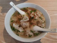 -周震馄饨(雅达阳羡溪山店)