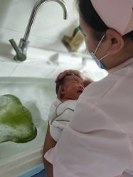 -母仪天下月子中心(光谷店)