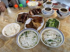 -香辉食馆(新兴路店)