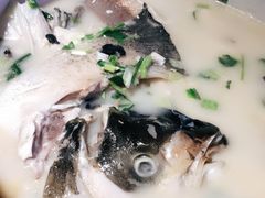 -姜君·千岛湖鱼头馆(浦东大道店)