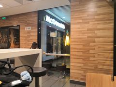 -麦当劳(虹梅路地铁站店)