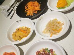 餐前小菜-本家韩国烤肉(青岛万象城店)