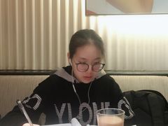 -必胜客(松雷店)