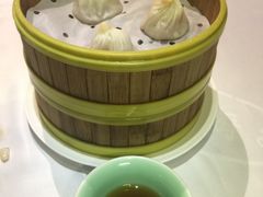 蟹粉小笼包-江南厨子·品苏杭(华润万象店)