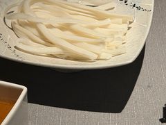 -左庭右院鲜牛肉火锅黑金店(陆家嘴中心店)